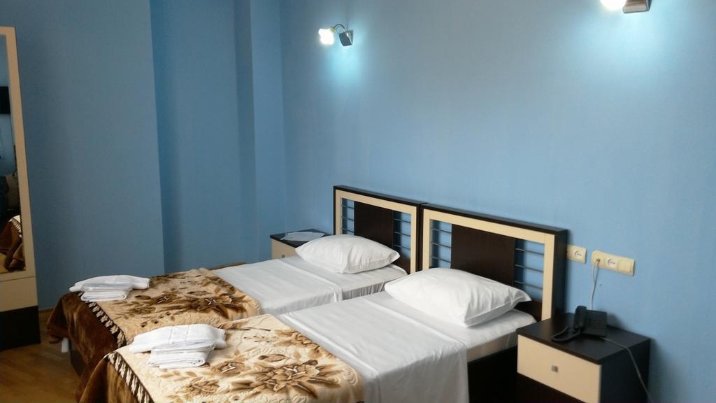 Europa+T Hotel Tbilisi Exterior photo