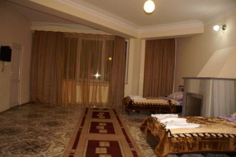 Europa+T Hotel Tbilisi Exterior photo