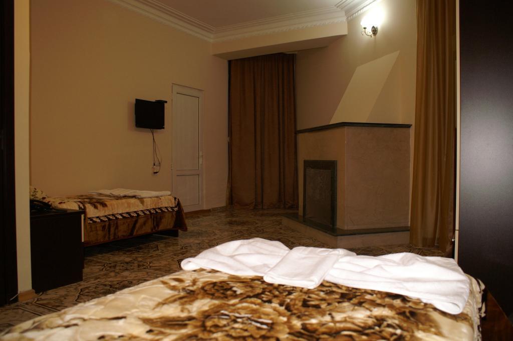 Europa+T Hotel Tbilisi Exterior photo