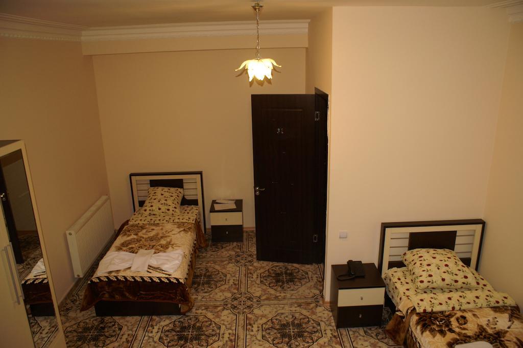 Europa+T Hotel Tbilisi Exterior photo