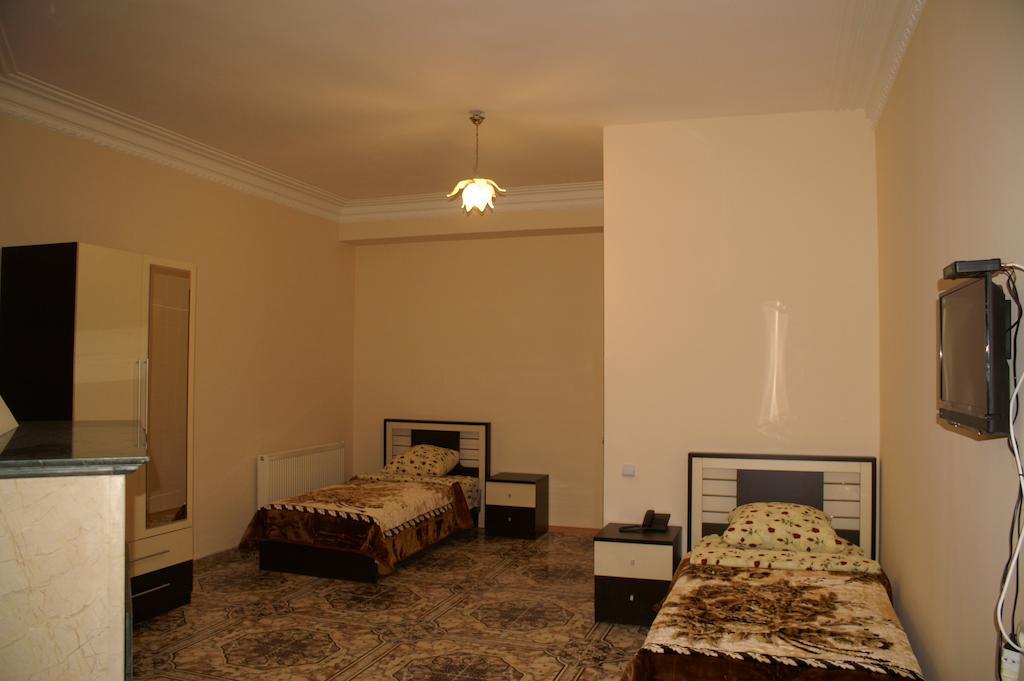 Europa+T Hotel Tbilisi Exterior photo