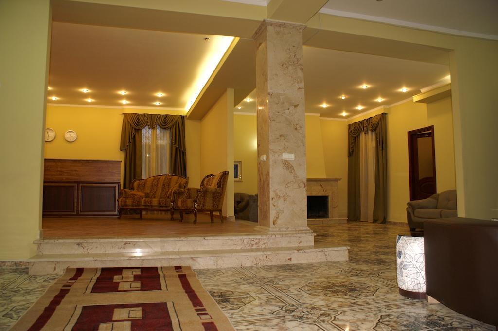 Europa+T Hotel Tbilisi Exterior photo